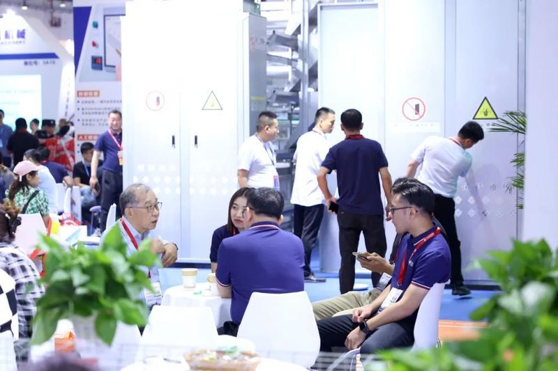 5月18日中國(guó)畜博會(huì)盛大開(kāi)幕，卓一牧業(yè)展位人氣“狂飆”！